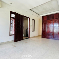 Mt Khu K3Oo - Trung Tâm Tm Vincom Tân Bìnhngang 8.Om X 11.Om 5 Tầng Sân Thượnggara Ô Tô,