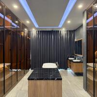 Cho thuê biệt thự đơn lập Riviera Cove, 530m2 1 trệt 2 lầu 5PN - 6WC Full NT cao cấp, có thang máy