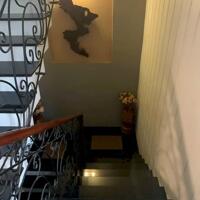 Bán nhà đường hoàng văn thụ nha trang dt sd  681m²
