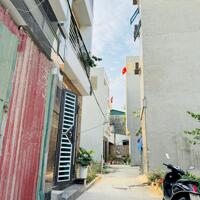 Nhỉnh 3 tỷ, 43m2 2 mặt ngõ ở Võng La, 50m ra Hồ điều hòa, nhà văn hóa.
