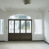 Cho Thuê Nhà Mặt Tiền Đường Cộng Hoà, P13, Q.tân Bình, 140M