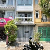 Bán Nhà Mặt Phố Đường Số 32, 14 Tỷ, 72M2, Q7, Hcm, Uy Tín Hot!