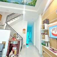 Tại Sao Nhà Tân Mỹ 3Tầng,Tân Thuận Tây,Quận 7,5X15M,Thu Hút Khách Mua?