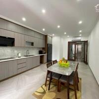 Siêu phẩm! Duy nhất một căn phân lô 52m2x8T thang máy, ô tô, phố Nguyễn Khánh Toàn, Nguyễn Văn Huyên Quận Cầu Giấy.