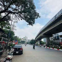 Hiếm Có ! Bán Nhà Mặt Phố Hào Nam - Vip Đống Đa - 5T Thang Máy - Vỉa Hè 7M - Kinh Doanh - 56M*5T !