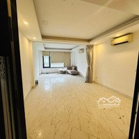 Hiếm Có ! Bán Nhà Mặt Phố Hào Nam - Vip Đống Đa - 5T Thang Máy - Vỉa Hè 7M - Kinh Doanh - 56M*5T !