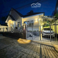 Villa Sân Vườn 200M2 Gần Khu Du Lịch Thũng Lũng Tình Yêu _Tp Đà Lạt. Giá Cực Tốt , Chỉ 8,8 Tỷ