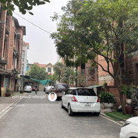 Chính Chủ Gửi Bán Căn Biệt Thự Thô, 123M2 Tại Thôn Cam, Xã Cổ Bi, Hai Mặt Đường Trước Sau.