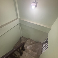 Bán Nhà Riêng Quốc Tử Giám, 7,3 Tỷ, 26,5M2, View Đẹp, Đống Đa, Hà Nội Nhà 4 Tầng Khung Bê Tông.