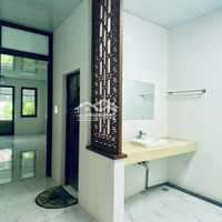 Cho Thuê Văn Phòng Tại Kđt Geleximco, 95Mx4 Tầng, Full Điều Hoà Giá Bán 20 Triệu Liên Hệ: 0913034568