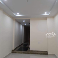 Cần Tiền Cho Thuê Tòa Nhà Văn Phòng Nguyễn Văn Thương (D1)Diện Tích4,2X18-Hầm,6 Tâng Thang Máy.giá 60 Triệu