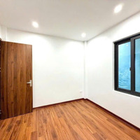 Bán Nhà Cực Chất Tại Đường Láng, 14,5 Tỷ, 52M2, 4 Phòng Ngủ 3 Vệ Sinh 4 Tầng, Siêu Hot!