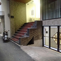 Bán Nhà Mặt Ngõ 324 Phố Thụy Khuê 30M2, Căn Góc Từ Tầng 2 Đua Ra 35M2 Giá: 5.8 Tỷ
