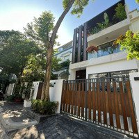 Bán Biệt Thự Hưng Thái Nhà Đẹp - Full Nội Thất - Thiết Kế Sang Trọng. Khu Compound An Ninh. Em Luân
