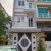Bên Em Trống 2 Phòng Ở Cách Bến Xe Q.8 500M, 909 Tạ Quang Bửu, P.5, Q.8