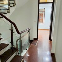 Bán nhà ngõ ô tô 50m 4 tầng phố Vương Thừa Vũ giá 15 tỷ.