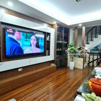 Hiếm! Cho Thuê Nhà Ngõ 84 Linh Lang Thông Ngõ 12 Đào Tấn, 80M2*3.5T. Ngõ 7M. Ở, Kd Đỉnh