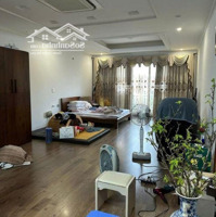 Cho Thuê Nhà Mặt Phố Võ Văn Dũng, Gần Hồ Hoàng Cầu, 50Mx 4 Tầng,Mặt Tiền5M, Mọi Mô Hình Kinh Doanh