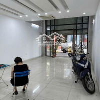 Cho Thuê Nhà Mặt Phố Võ Văn Dũng, Gần Hồ Hoàng Cầu, 50Mx 4 Tầng,Mặt Tiền5M, Mọi Mô Hình Kinh Doanh