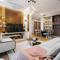 Đi Làm Xa Cần Cho Thuê Vinhome Metropolis 120,57M2 3N3Vs Giá 3000$/Tháng Có Slot Oto Liên Hệ:0782288043