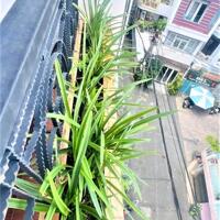 NHỈNH 8 TỶ - NHÀ Ở AN CƯ QUẬN 10 - HẺM XE HƠI - SAU CĂN MẶT TIỀN KHU 3/2 - 40M2 2 TẦNG ĐÚC THẬT