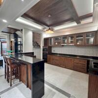 Nhà phố Mỹ Phước đường Phạm Thái Bường, Phú Mỹ Hưng, Phường Tân Phong, Quận 7, Tp.HCM.