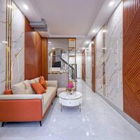 Nhà lầu đẹp gần siêu thị Vincom Hùng Vương, gần đại học Cần Thơ