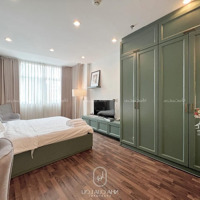 Căn Hộ Studio Cửa Sổ Lớn Full Nội Thất Ngay Trần Hưng Đạo Thuận Tiện Qua Chợ Bến Thành Quận 1