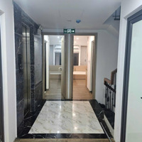 + Căn Hộ Dịch Vụ 14.4 Tỷ Ô Tô Đỗ Cửa 10M Ra Ô Tô Tránh 11 Phòng Khép Kín Full Nội Thất Dòng Tiền