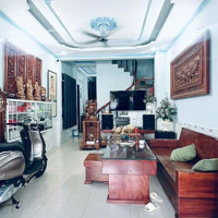Nhà 2 Lầu 1 Triệt Và 7 Phòng Trọ Gần Chợ Xóm Nghèo