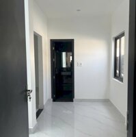 Gia đình cần bán căn nhà mặt tiền phố đường Nguyễn Phan Vinh . Sơn trà . Tuyến đường kinh doanh buôn bán