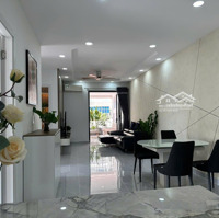 Cho Thuê Căn Hộ 3 Phòng Ngủ 2 Vệ Sinh89M2 + 25M2 Sân Tại Sky Garden 2, Phú Mỹ Hưng Quận 7, Giá 35 Triệu/Tháng