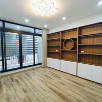 Bán Nhà Phân Lô Hoàng Cầu Đống Đa, Diện Tích 48M2 Giá Chỉ 14.8 Tỷ, Vài Bước Ra Hồ Hoàng Cầu