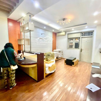 Vĩnh Hồ 90 M2 Căn Hộ Tập Thể Sổ Đỏ Tầng 2 Ô Tô Đỗ Cửa 3 Ngủ 2Vs - Full Đồ Xịn, Thông Thái Thịnh
