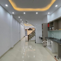 Bán Nhà Ngõ 204 Trần Duy Hưng, Cầu Giấy, Ngõ Rộng 5M Trước Nhà 60M2 5Tmặt Tiền4M 14,3 Tỷ.