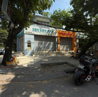 Cho Thuê Nhà Góc 2Mt Đặng Thùy Trâm, Đoạn Đẹp Ngay Cổng Vào Đại Học Văn Lang Diện Tích: 10M X 20M