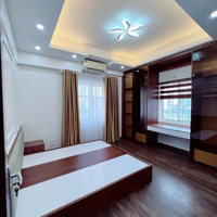 Chính Chủ Cần Bán Gấp Căn Hộ Đẹp 3 Ngủ, 82M2 Tòa Licogi13, 164 Khuất Duy Tiến