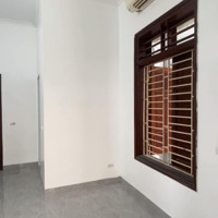 Cho Thuê Nr Tại Tabudec Plaza, Giá Thỏa Thuận, 100M2, 6 Phòng Ngủ 7 Vệ Sinh Thanh Trì, Hà Nội