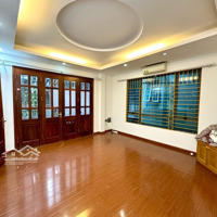Siêu Vip Trường Chinh Lô Góc Ôtô Tránh Cả 2 Bên Dân Chí Cực Cao 20M Ra Phố, 38M* 5T* Giá Bán13.5 Tỷ.