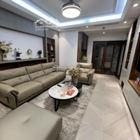 Bán Nhà 7 Tầng Phố Nguyễn Khánh Toàn Gara Ô Tô Thang Máy Vị Trí Đắc Địa - Giá Bán 19.3 Tỷ!