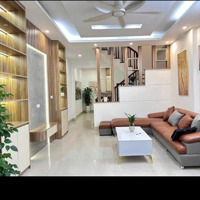 Bán Nhà 7 Tầng 40M2 Thang Máy Mới Toanh Chỉ Việc Vào Ở Luôn - Tại Ngõ Xuân Đỉnh - (Gần Phố Xuân La)