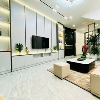 Bán Nhà 4 Tầng +1 Tum-Mới Ngõ Ngọc Khánh, Gần Mặt Phố - Ngõ Thông Kinh Doanh. Diện Tích 38M2
