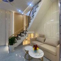 Chào Bán Căn Nhà Phố Tuyệt Đẹp Ngay Trung Tâm Phường 8 Gv.