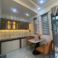 Chào Bán Căn Nhà Phố Tuyệt Đẹp Ngay Trung Tâm Phường 8 Gv.