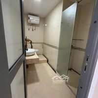 Bán Căn Hộ Chung Cư Víp Thang Máy, Thang Bộ Tại Mỹ Đình (Gần Ngay Chợ Mỹ Đình), 110M2, Căn Góc