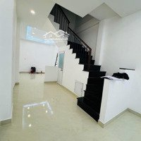 Bán Nhà Đường 3 Tháng 2 Quận 10 Hẻm 5M Dân Trí - Nhà Mới Ở Ngay - 39M2 3 Tầng 4 Pn Chỉ 8 Tỷ 35