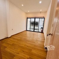 Bán Nhà Đường 3 Tháng 2 Quận 10 Hẻm 5M Dân Trí - Nhà Mới Ở Ngay - 39M2 3 Tầng 4 Pn Chỉ 8 Tỷ 35