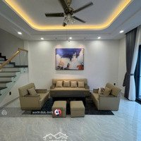 Vị Trí Đắc Địa!Hẽm Xe Hơikhu Đẹp Hoàng Diệu, Pn.diện Tích5.6X14M, 4 Tầng, Phù Hợp Dọn Vào Ở Ngay Chỉ 14 Tỷ Tl