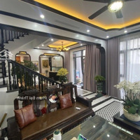 Bán Biệt Thự Huỳnh Văn Nghệ, Vỉa Hè Đá Bóng, Kd Đỉnh,Diện Tích150M,Mặt Tiềnrộng, Giá Bất Ngờ. Liên Hệ: 0989819365