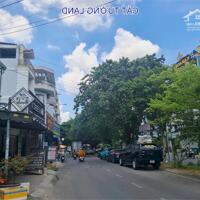 Chính Chủ bán nhà Số 10 ĐÀM THẬN HUY, ngay chợ Tân Hương. Giá TL tốt.